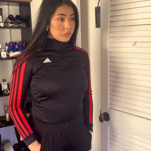 adidas Sweaters - Adidas sweater